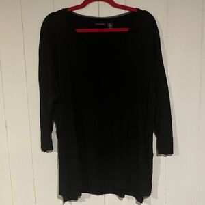 Tahari Black 3/4 Sleeve Top